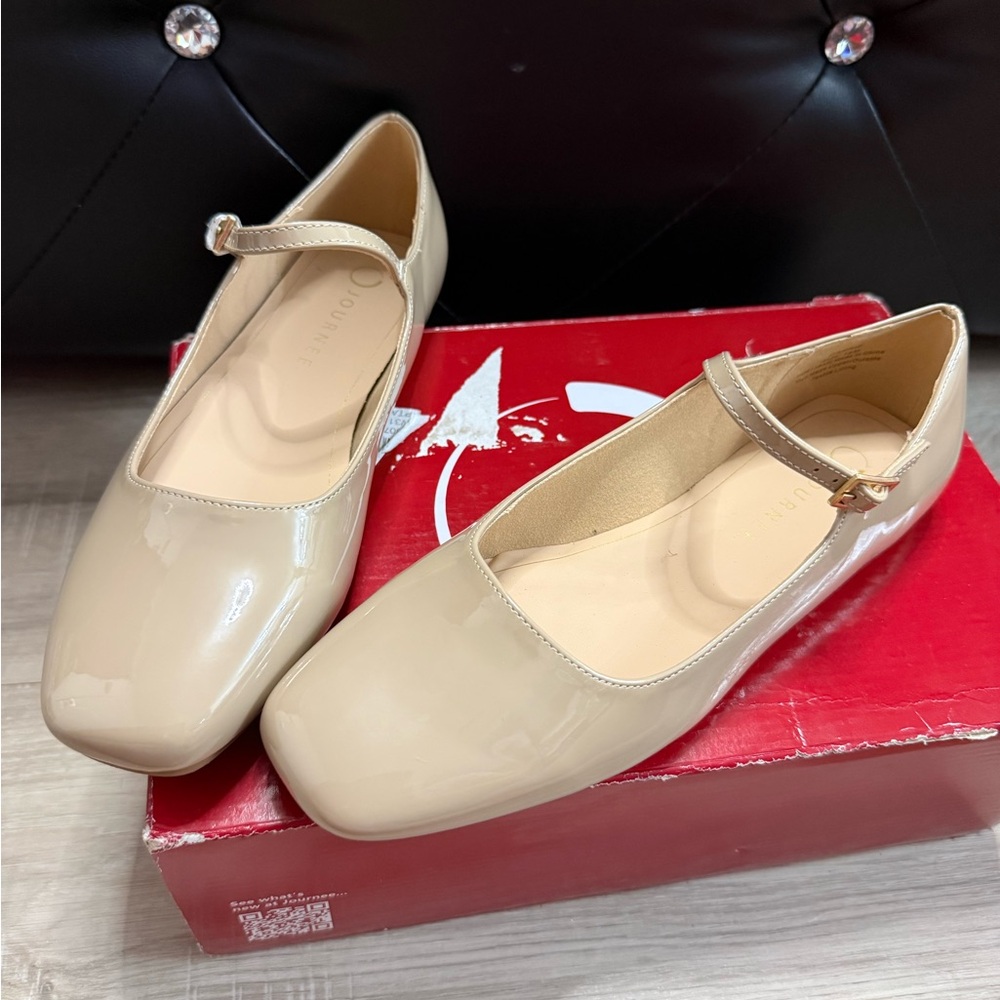 Journee Collection Beige Mary Jane Flats - Picture 6 of 6